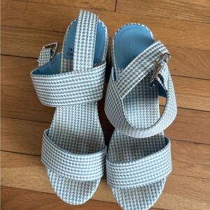 Jeffrey Campbell Blue and White Houndstooth platform sandals